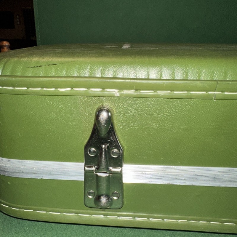 VTG Green Hard Shell Suitcase Carry On Luggage Travel Case No Key Prop gallery