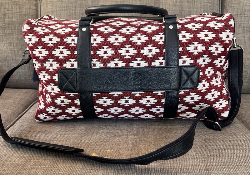 New Eyeful SouthWestern Aztec Pattern Weekender Duffel Leather Trim Travel Bag