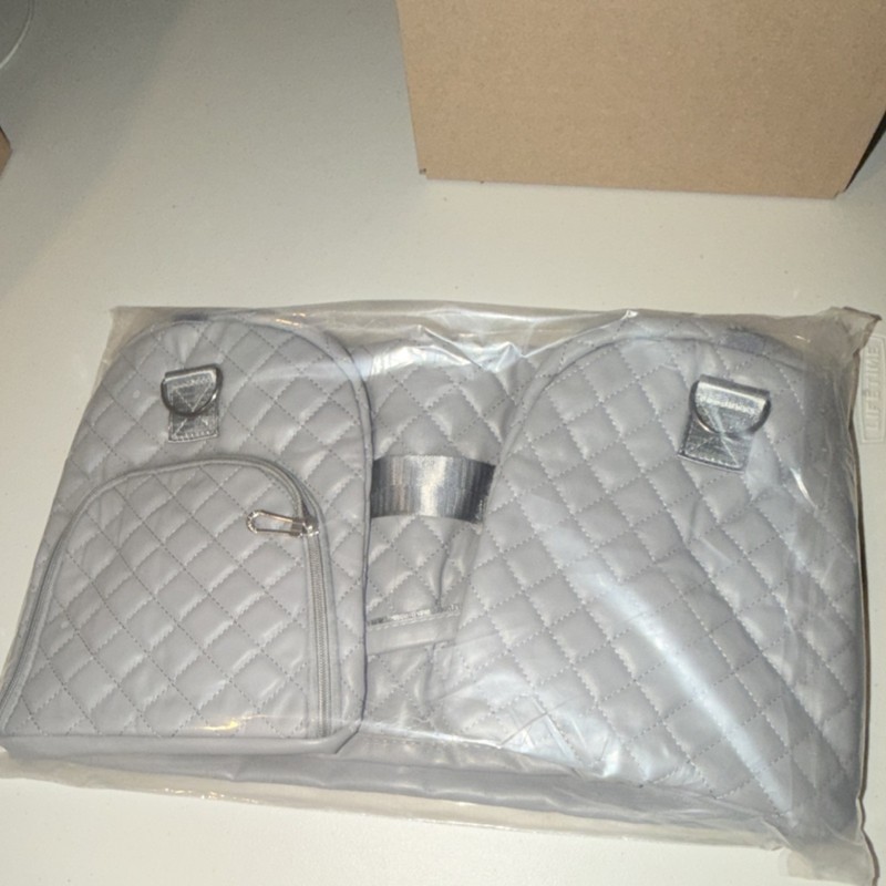 Gray Quilted Duffle Bag Lightweight Zipper Closure Multiple Compartments Unisex