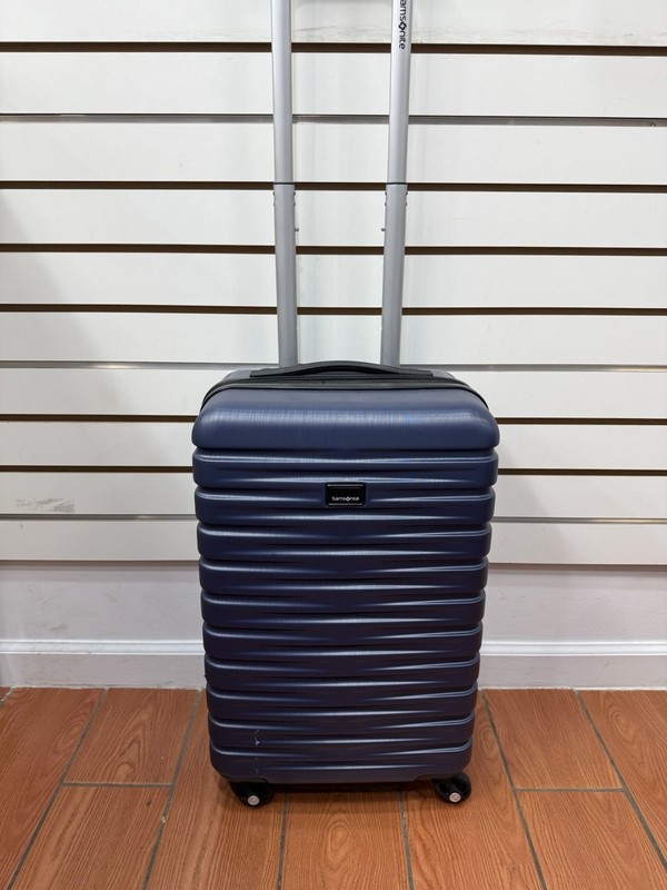 Samsonite uptempo 20" Navy Blue Spinner Carry On Lightweight ABS Plastic Luggage gallery