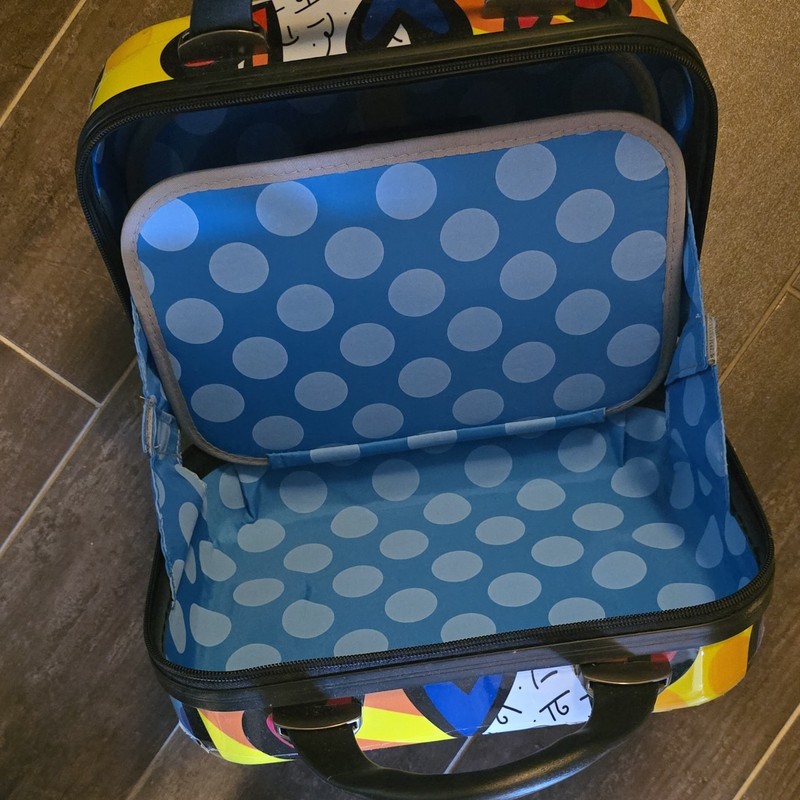 Heys Hardcase Train Case Multicolor Abstract Pattern Adjustable Straps Unisex gallery
