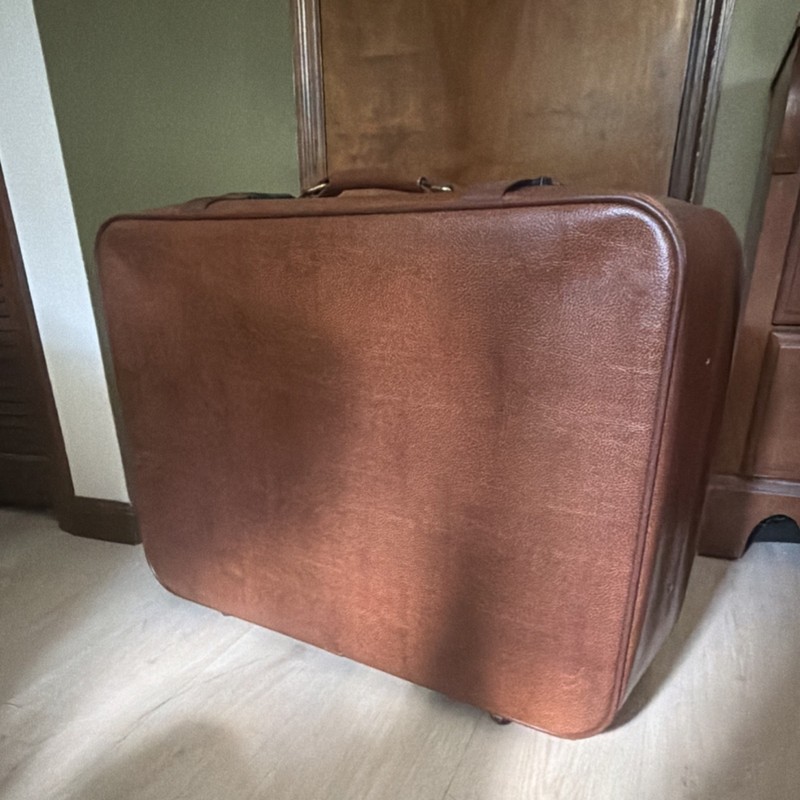 Compass Solid Leather Vintage Rolling Suitcase, gallery