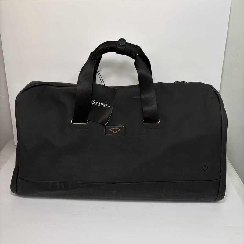 Vessel RARE Signature Weekender MLB Garment Duffle Bag Black