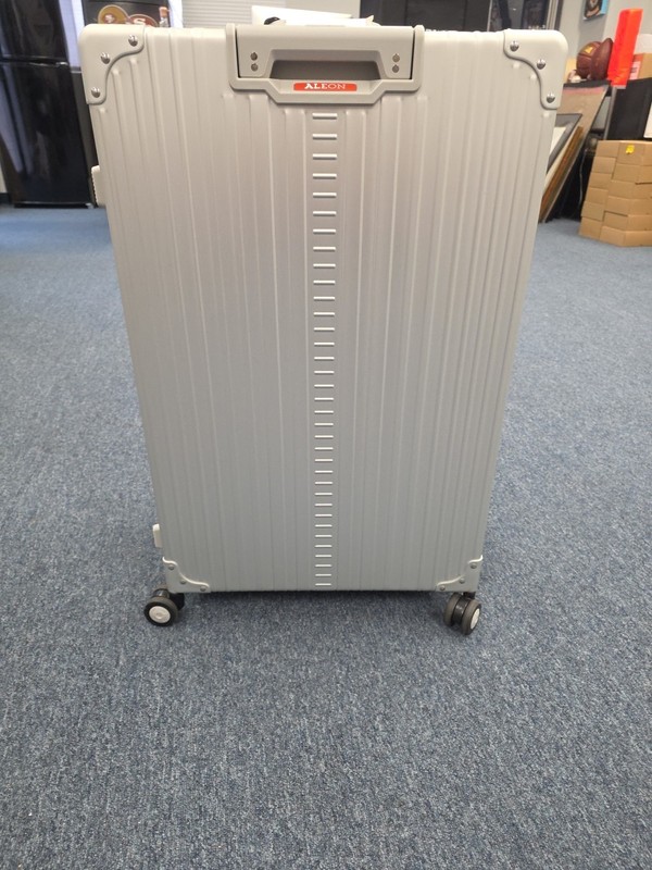 Aleon 30" International Carry-On Aluminum Hardside Luggage (Platinum) Silver