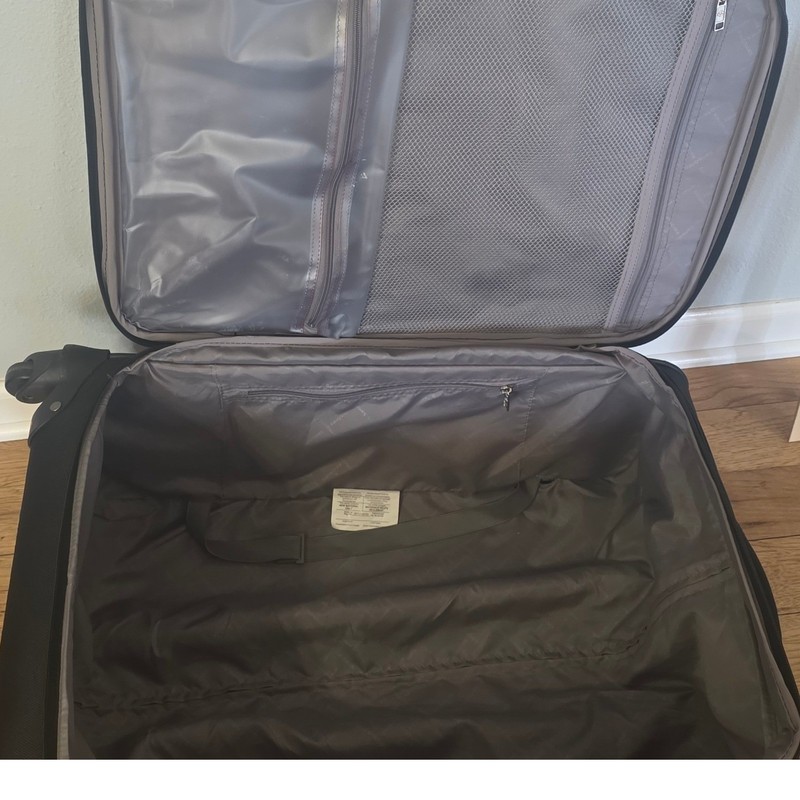 Samsonite Black Softshell 28 Inch Large Spinner Suitcase 4 Wheel Rolling Luggage gallery
