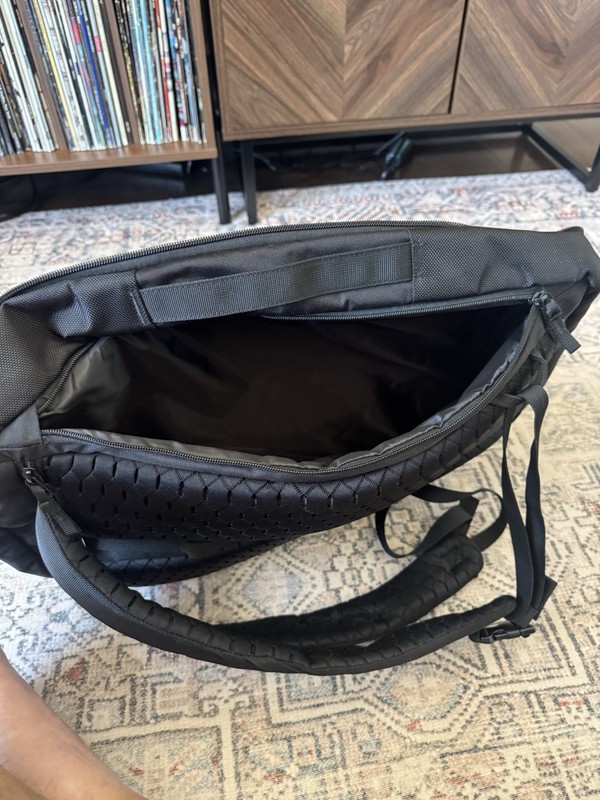 OGIO Pace Pro Max 45L Backpack Black Clamshell Laptop Travel Pre-owned gallery