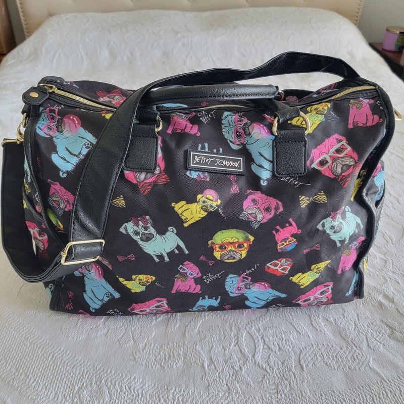Betsey Johnson Weekender Travel Bag Pugs Dogs Colorful Black Pop Retro
