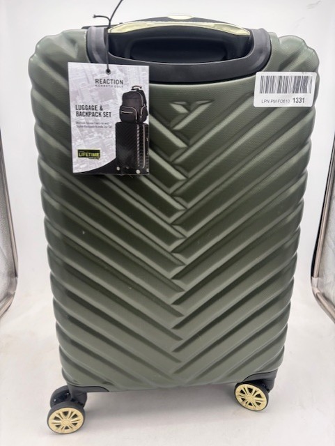 Kenneth Cole Reaction Madison Square 20"/Sophie Backpack
