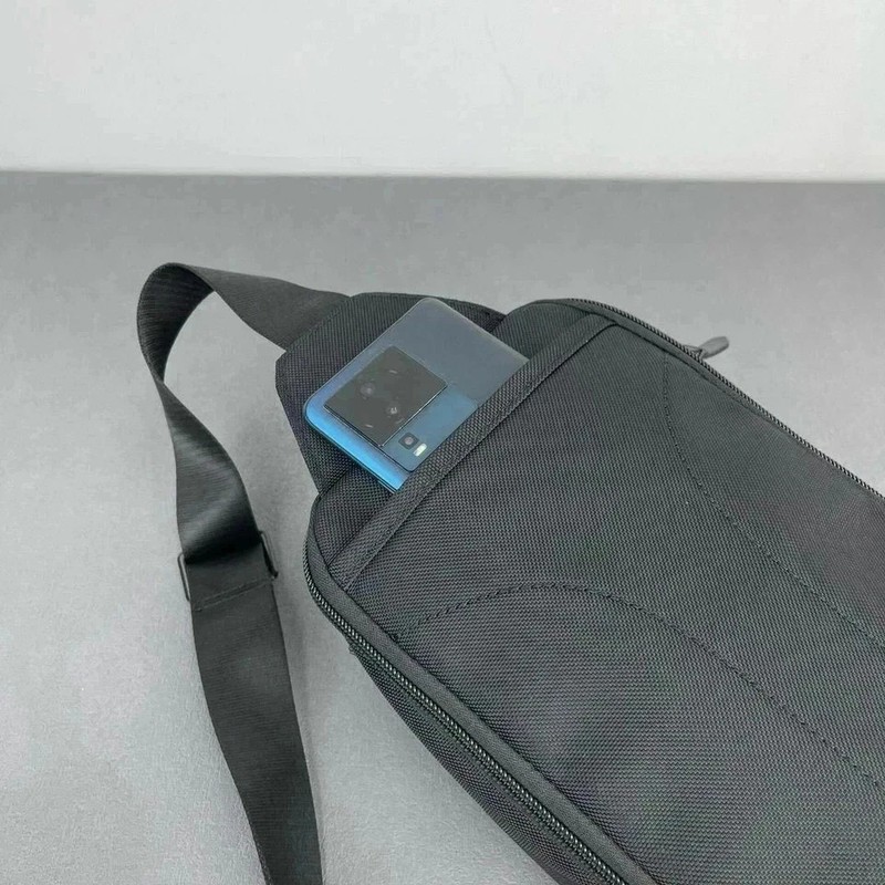 TUMI 26303214 Alpha Compact Sling One Shoulder Bag outlet NEW from Japan gallery