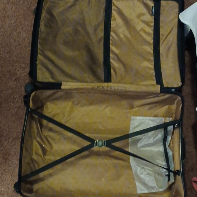 Lucky Brand Polycarbonate Hard Shell Upright Rolling Suitcase 29"+ Gold gallery