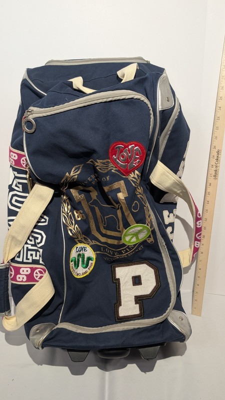💖 Rare Vintage Victoria’s Secret PINK Rolling Duffle – Navy Varsity Patch Bag💖