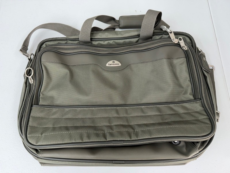 SAMSONITE CARRY ON OVERNIGHT SHOULDER BAG TRAVEL TOTE LAPTOP LUGGAGE 20″