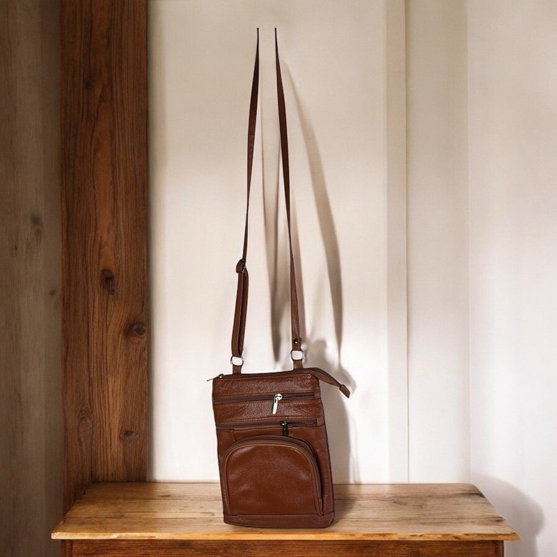Unbranded super soft Faux leather crossbody bag with 6 compartments Cabin core