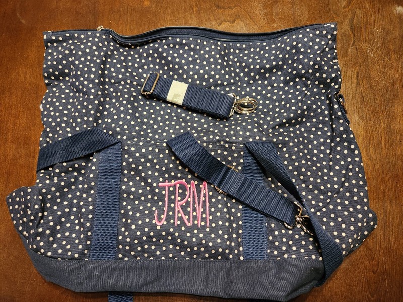 Thirty One Fold Over Weekender – Personalized JRM Rasberry On Navy