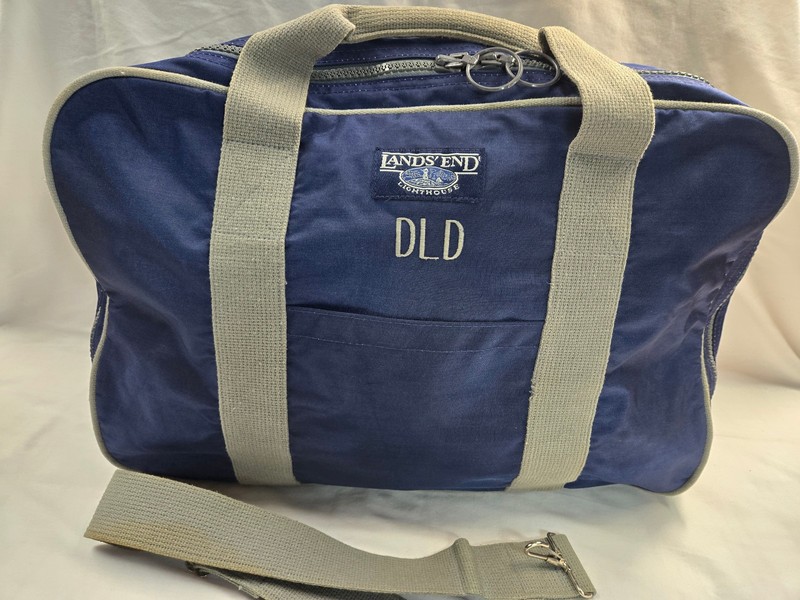 Vtg Lands’ End Lighthouse Blue Nylon Travel Bag/Luggage w/shoulder strap-20″x14