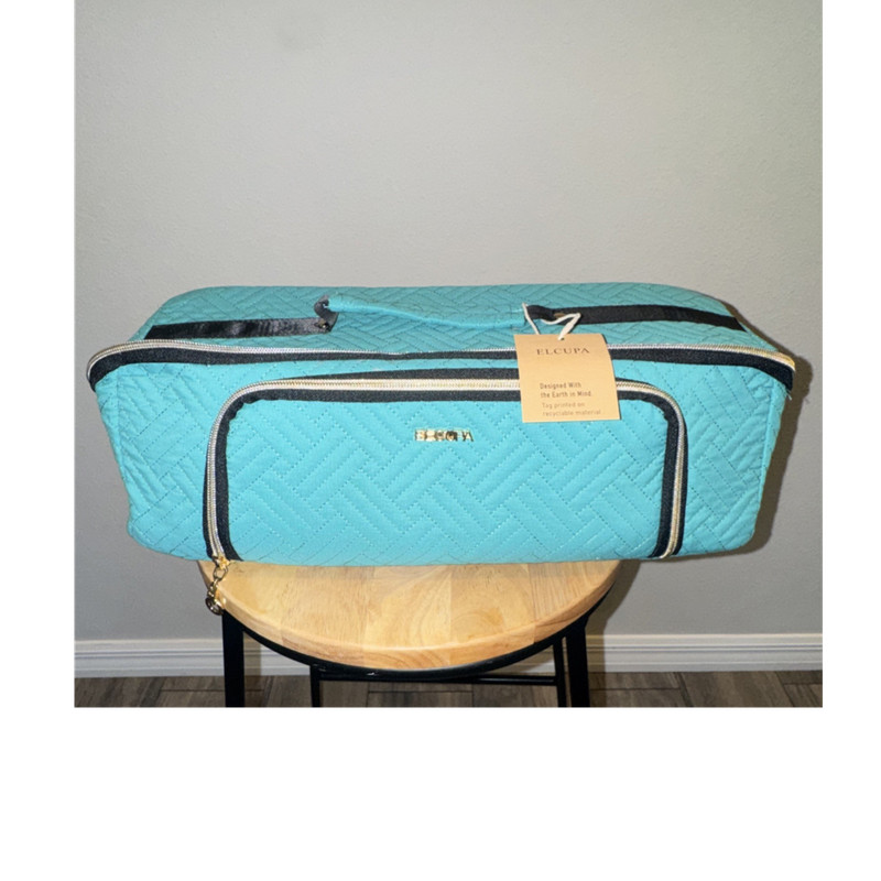 ELCUPA Blue Geometric Quilted Duffle Bag Adjustable Straps Carry On