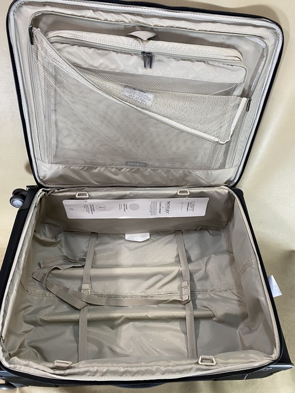 Samsonite Silhouette 17 Large Check-In Expandable Softside Spinner Suitcase Blk gallery