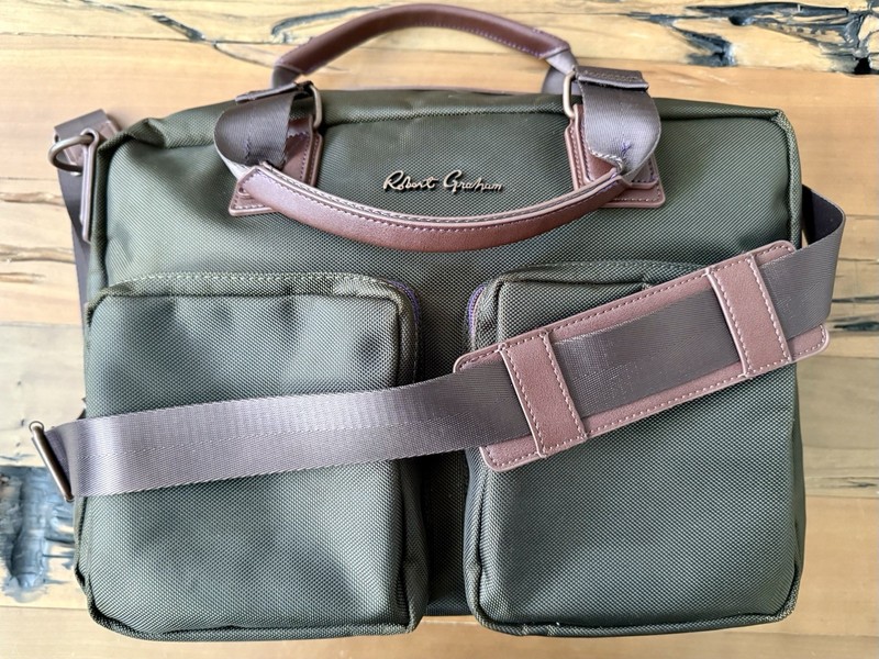 Robert Graham R2D2 Weekender Bag (Travel Bag / Briefcase) – Olive Green