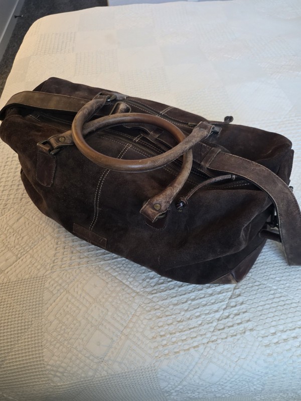 Kenneth Cole Brown Leather Overnight Bag