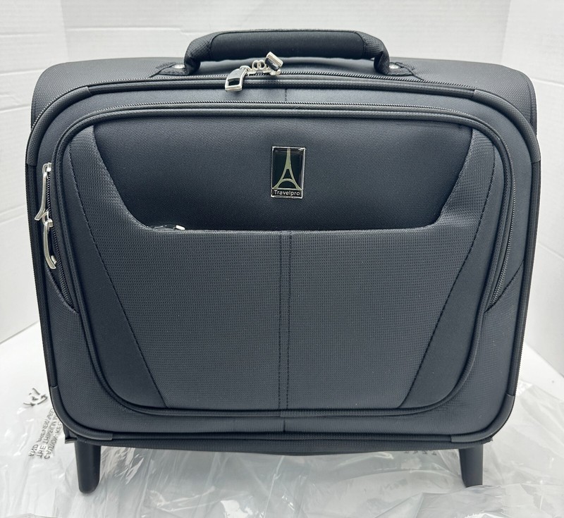 Travelpro Maxlite 5 Softside Lightweight Rolling Underseat Tote Upright 2 Wheel