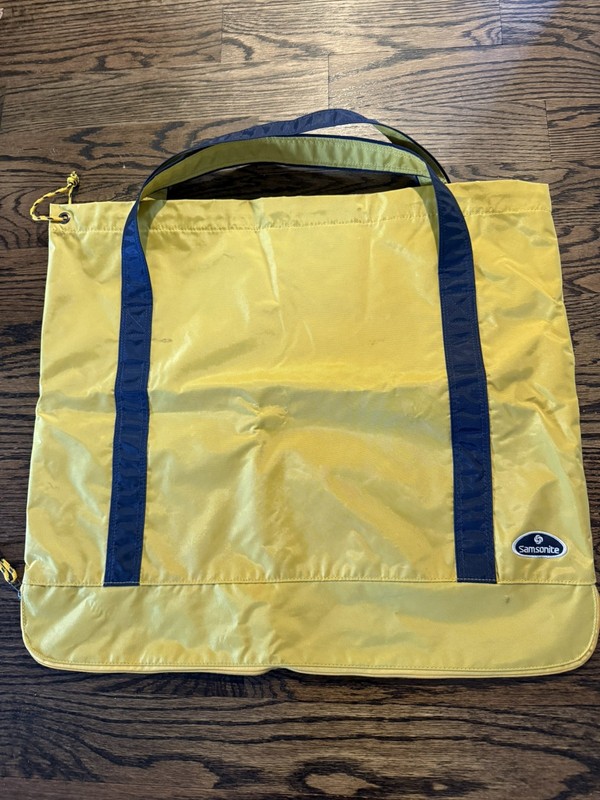 Samsonite Yellow & Navy Foldable Nylon Yacht Zip Travel Tote Bag Wet/Dry Storage