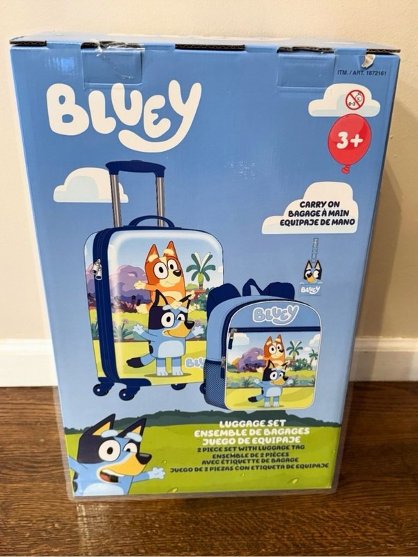 BLUEY LUGGAGE SET 2 PIECE SET WITH LUGGAGE TAG CARRY ON AND BACKPACK NEW gallery