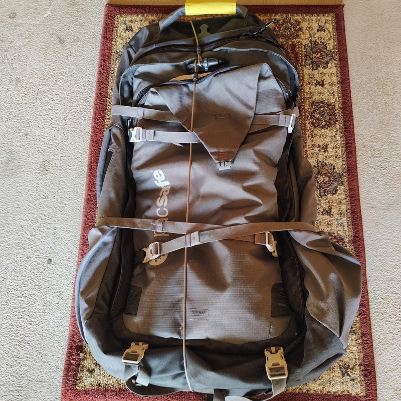 Pacsafe 65L Backpack Wire Locking Zippers Anti-theft Slashguard venture safe gallery