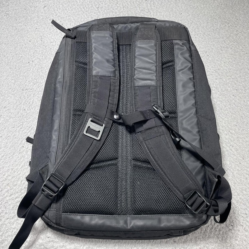 Timbuk2 Black 21" Travel Backpack Soft Case Clothing Compartment Men Laptop Bag gallery