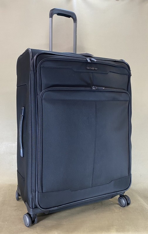 Samsonite Silhouette 17 Large Check-In Expandable Softside Spinner Suitcase Blk gallery