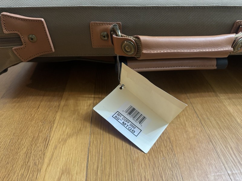 NEW Hartmann Intensity Collection Mobile Traveler Garment Bag Luggage Coffee 24" gallery