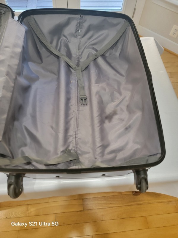 Samsonite Evolve SE 27" Medium Spinner (Matte Burgundy) gallery