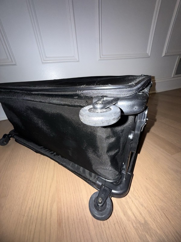 TUTTO 20” Sewing Machine Rolling Case Wheels Black Collapsible Bag Tote gallery