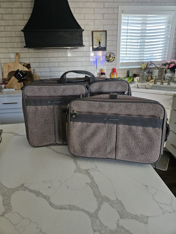 Samsonite Herringbone Brown Accessory Bags Carry On Soft Case Set