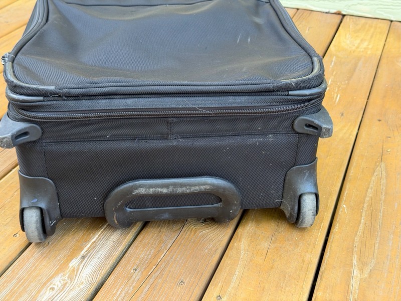 Briggs & Riley 24 Inch Baseline Black Checked Suitcase 2 Wheeled U524NX-4 gallery