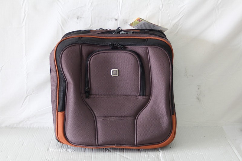 Fūl Workhorse Split-Level Underseat Rolling Briefcase Suitcase