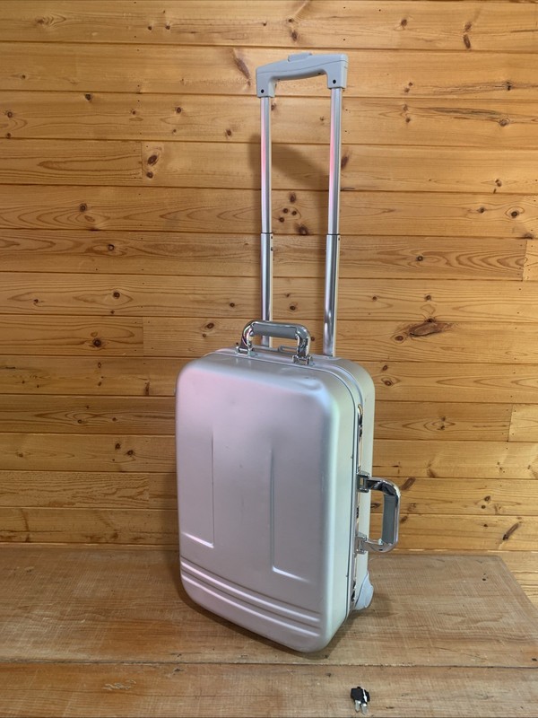 All Aluminum Luggage Suitcase Carry on 20″ TSA Lock Zipperless Carry On *No Keys