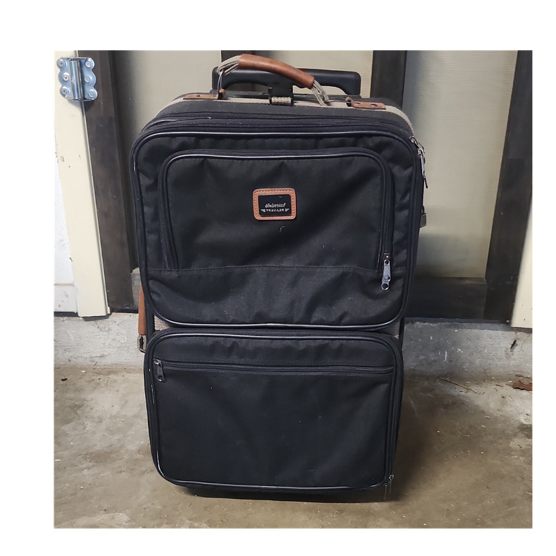 Universal Traveler Rolling Upright Suitcase 19"-22" Nylon Solid Black
