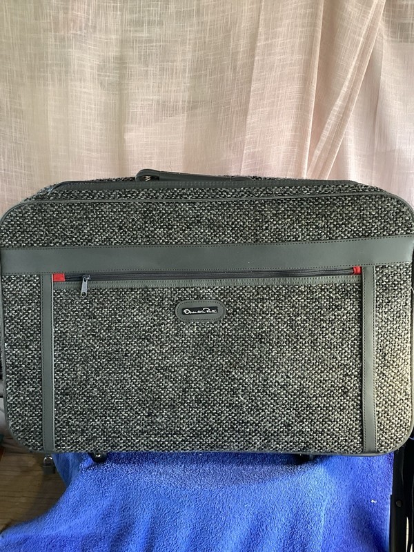 Oscar De La Renta Grey Tweed Weekender Luggage Bag Vintage Wheels And Straps