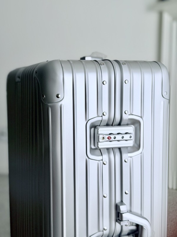 Checked bag, Suitcase all Aluminum Alloy gallery