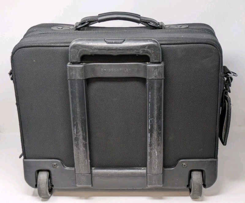 Briggs and Riley Rolling Computer Multi-Purpose Brief Black Carry On 17x15x10" gallery