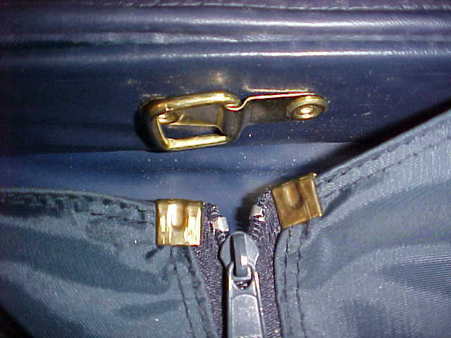 Airway Hanging Garment Bag Navy Shoulder Strap Carry Handle 2 Outer Compartments gallery