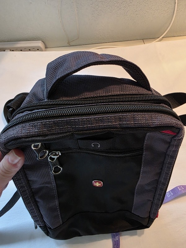 SwissGear Vertical Boarding Bag Crossbody Travel Shoulder Bag Black/Gray SA1092 gallery