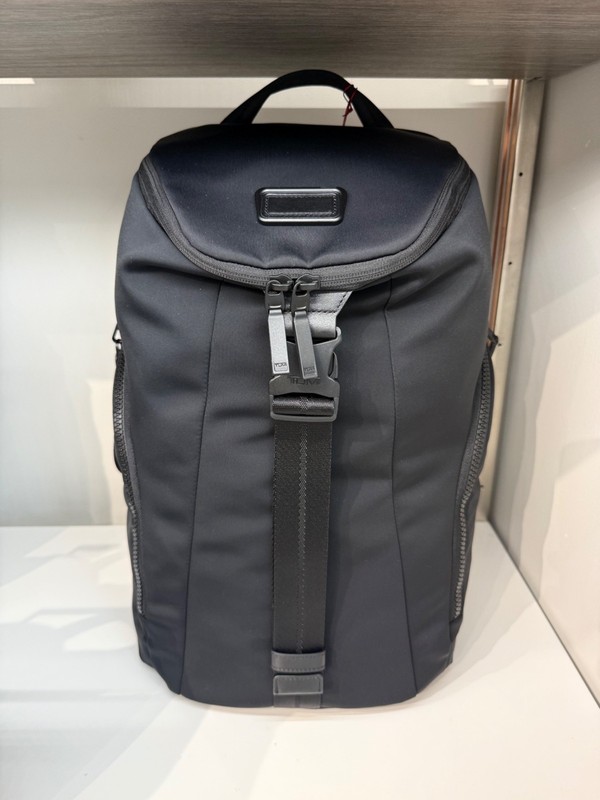 NEW Tumi Tahoe VASSAR FLAP Nylon Blend 18.75” Laptop Backpack – SOLID BLACK