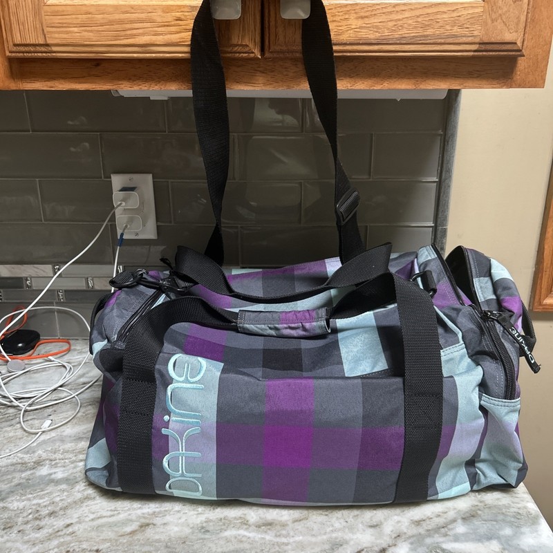 Dakine Duffle 31L Bag Plaid Hand Travel Straps+Shoulder Strap Zip 20×10 Ski Hike