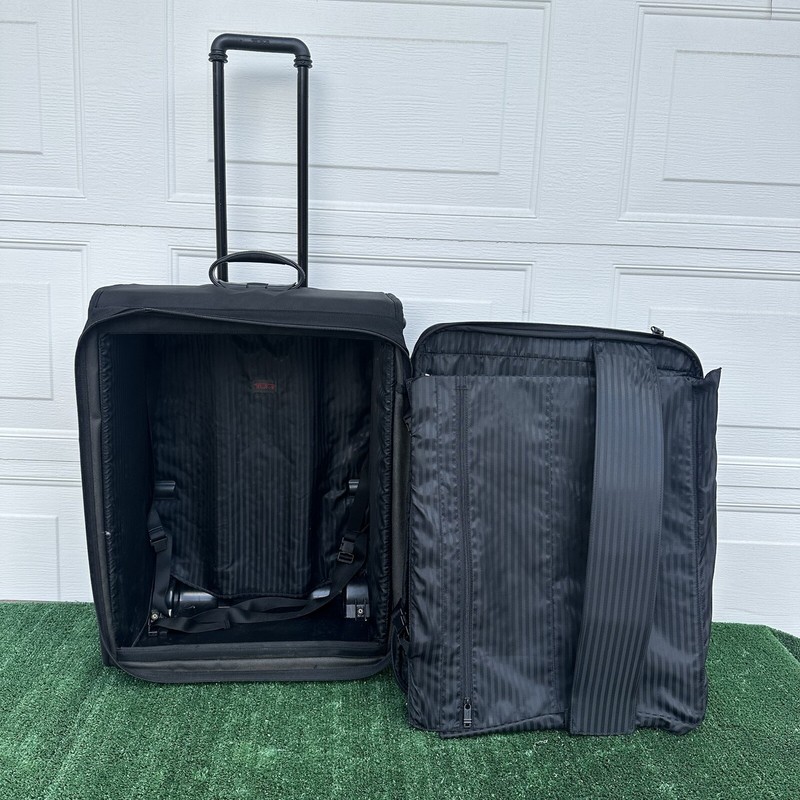Tumi 24” Upright 2 Wheeled Ballistic Suitcase Luggage Rolling Travel Bad Zipper