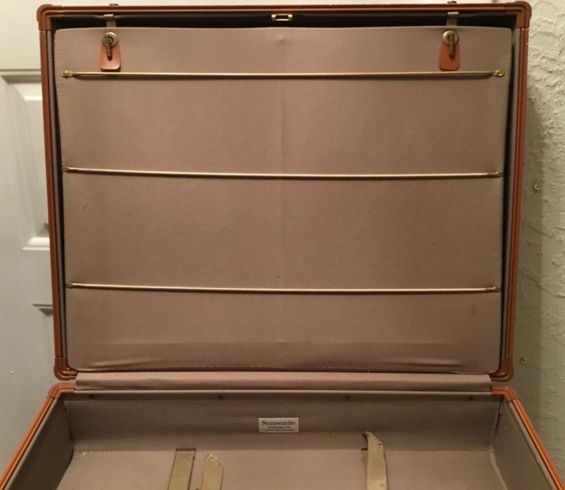 Impressive Functional Large Samsonite Suitcase 24" X 20”" X 7”l GREAT GIFT CURIO gallery
