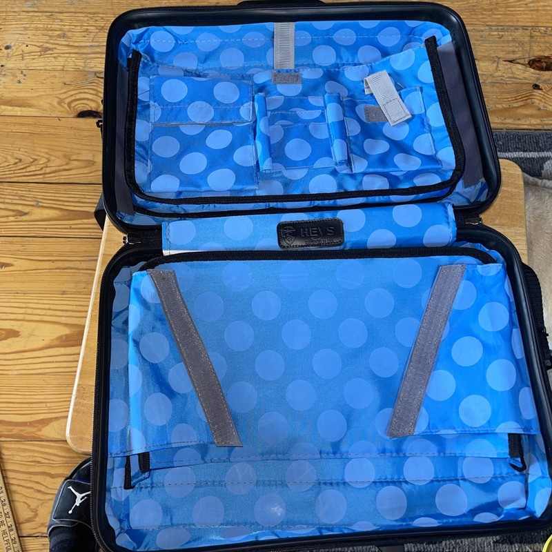 Heys Multicolor Geometric Polycarbonate Hardcase Train Case w/ Shoulder Strap gallery