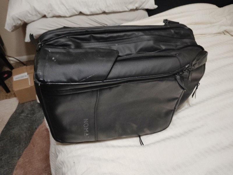 Nomatic Backpack 20L Expands To 24L gallery