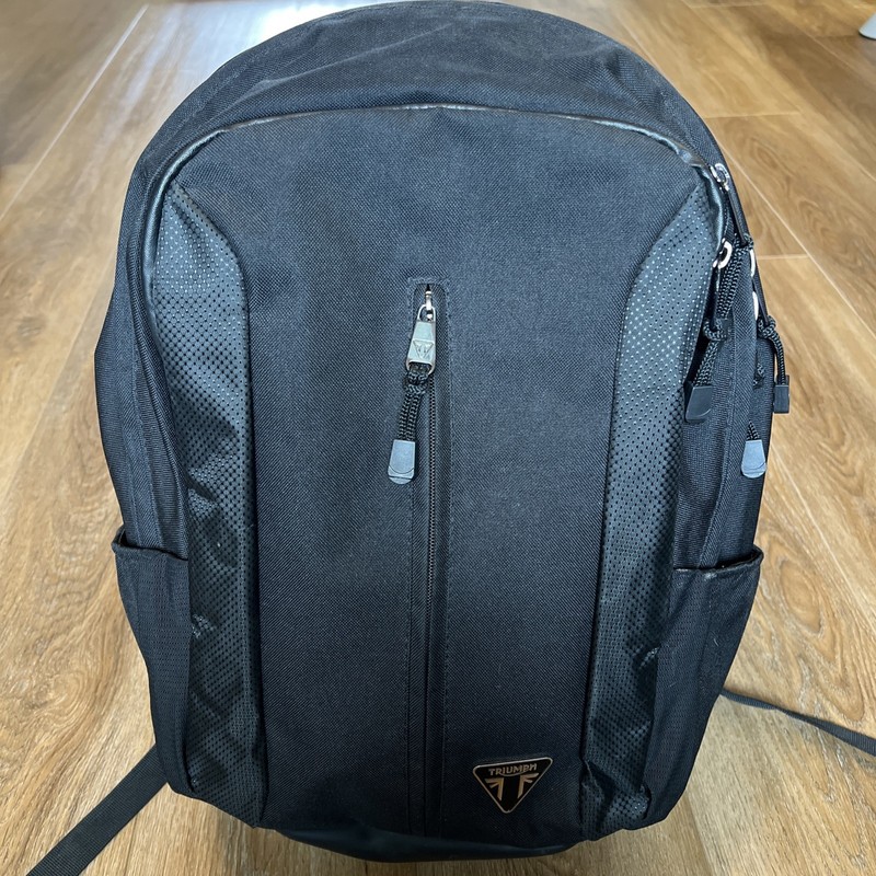 Triumph Motorcycle Backpack Laptop Riding Bag Ruck Travel Bag Mens Rain Cover