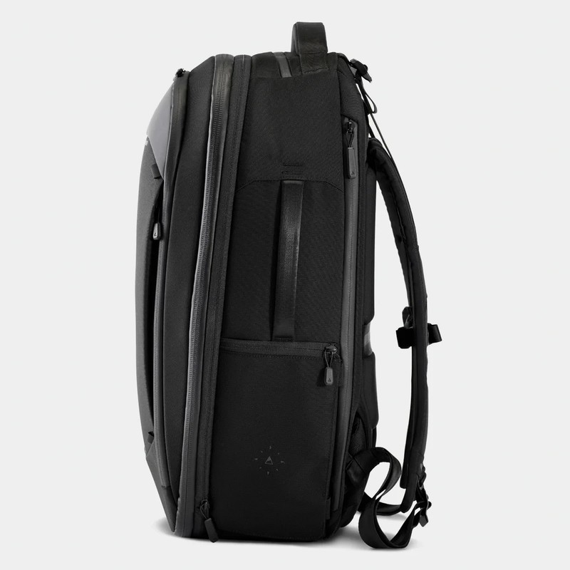*Excellent Condition* Nomatic Navigator Backpack 32L - 41L Expandable gallery
